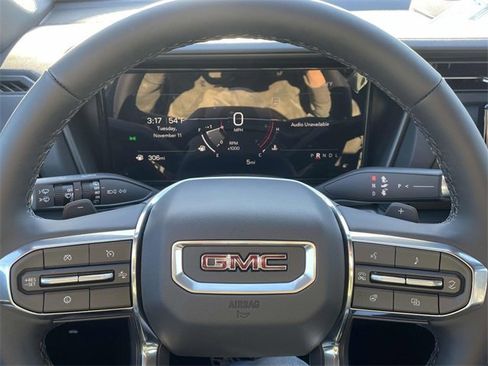 New 2026 GMC Terrain Elevation image 17