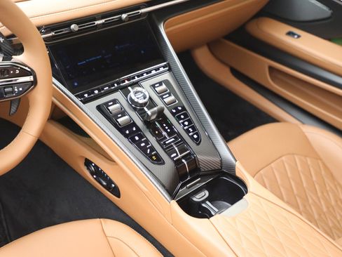 New 2026 Aston Martin DB12 Volante image 37