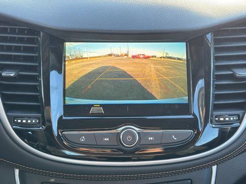 Used 2018 Chevrolet Trax LS image 21