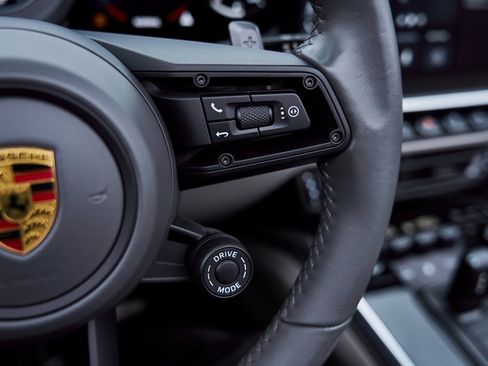 Used 2021 Porsche 911 Turbo S image 51