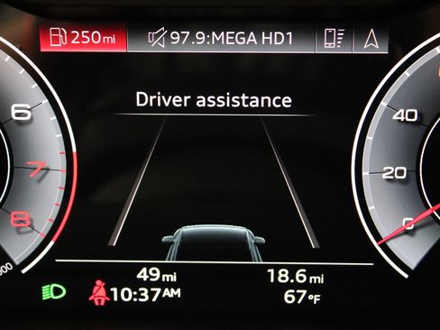 Used 2024 Audi Q3 2.0T Premium Plus image 15