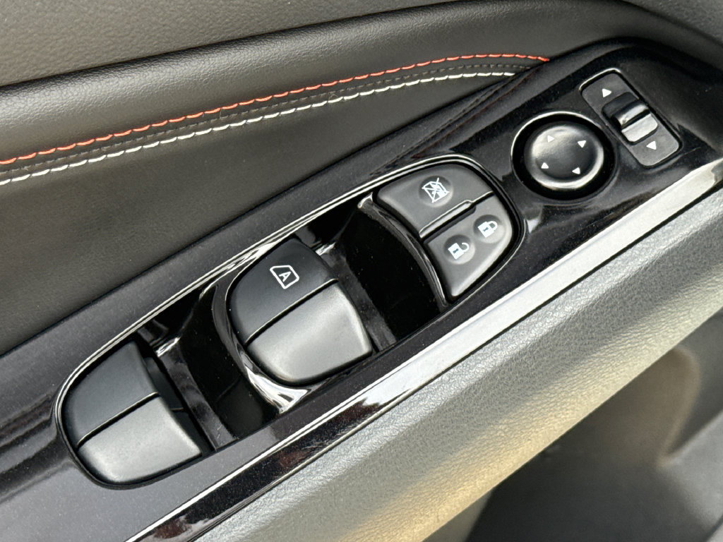 Used 2023 Nissan Altima 2.5 SR w/ SR Premium Package FWD image 20