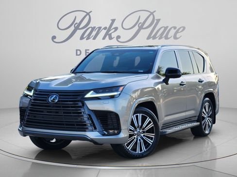 Used 2025 Lexus LX 700h Luxury w/ Appearance Package AWD/4WD image 1