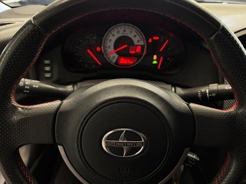 Used 2015 Scion FR-S image 20