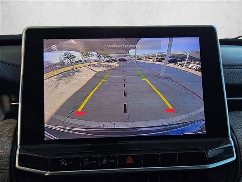 Used 2022 Jeep Compass Latitude image 12