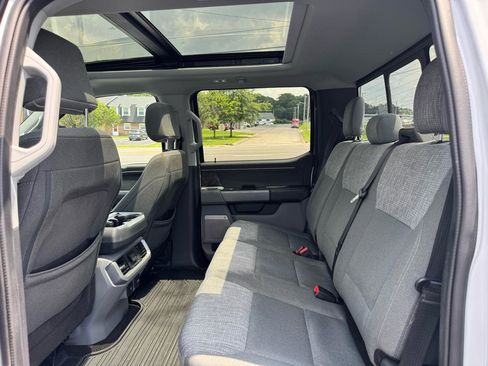 Used 2022 Ford F150 XLT w/ Equipment Group 302A High AWD/4WD image 19