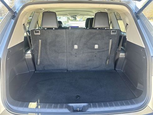 Used 2024 Toyota Grand Highlander XLE image 25