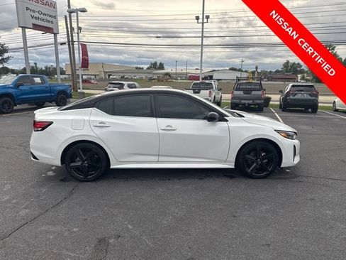 Certified 2024 Nissan Sentra SR FWD image 9
