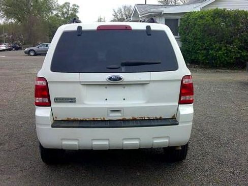 Used 2012 Ford Escape XLT image 4