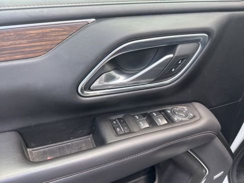 Used 2022 Chevrolet Tahoe High Country image 9