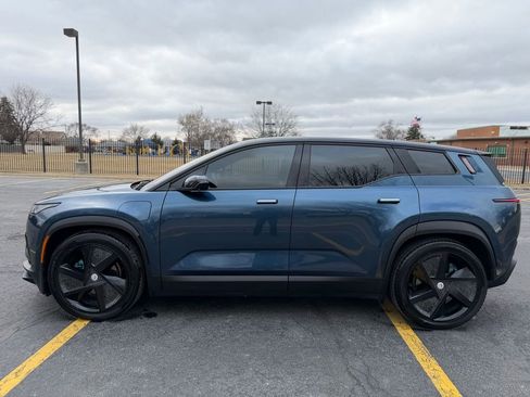 Used 2023 Fisker Ocean Extreme AWD/4WD image 2