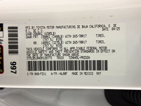 Used 2025 Toyota Tacoma TRD Off-Road image 20