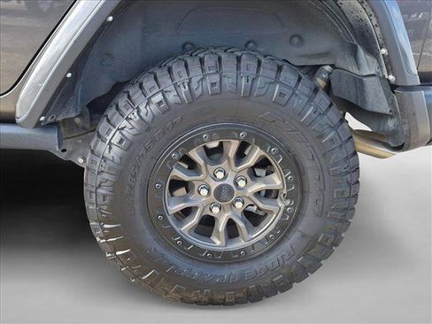 Used 2022 Jeep Wrangler Unlimited Rubicon w/ Trailer Tow Package AWD/4WD image 6