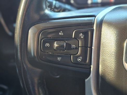 Used 2024 GMC Sierra 1500 SLT image 17