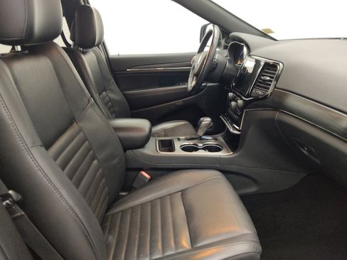 Used 2019 Jeep Grand Cherokee Limited X RWD image 21