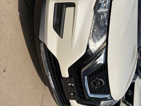 Used 2019 Nissan Rogue SV w/ Premium Package AWD/4WD image 38