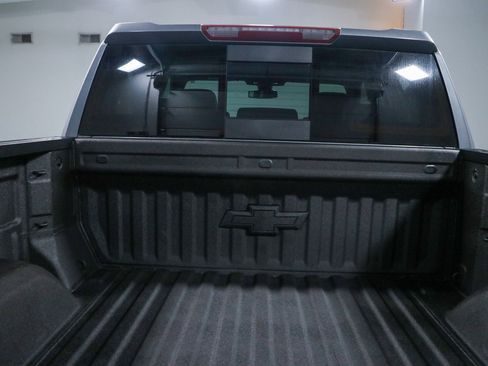 Used 2019 Chevrolet Silverado 1500 LTZ w/ LTZ Premium Package AWD/4WD image 32