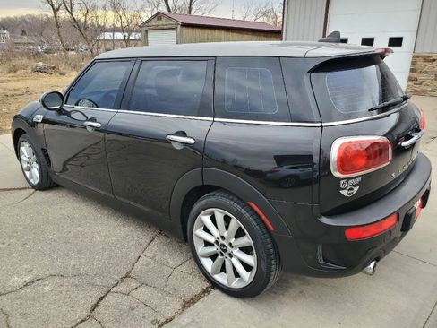 Used 2017 MINI Cooper Clubman S FWD image 4