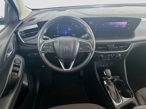 Used 2025 Buick Encore GX Preferred FWD image 17