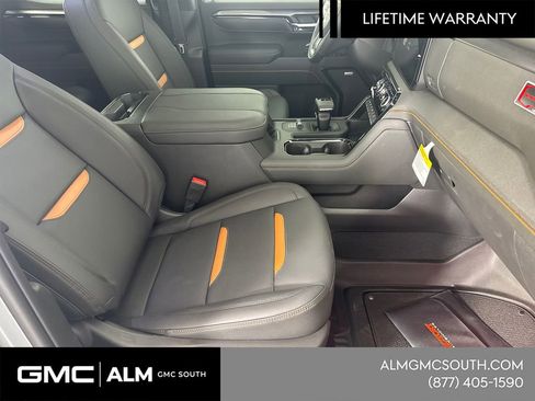 New 2026 GMC Sierra 1500 AT4 w/ AT4 Premium Package image 15