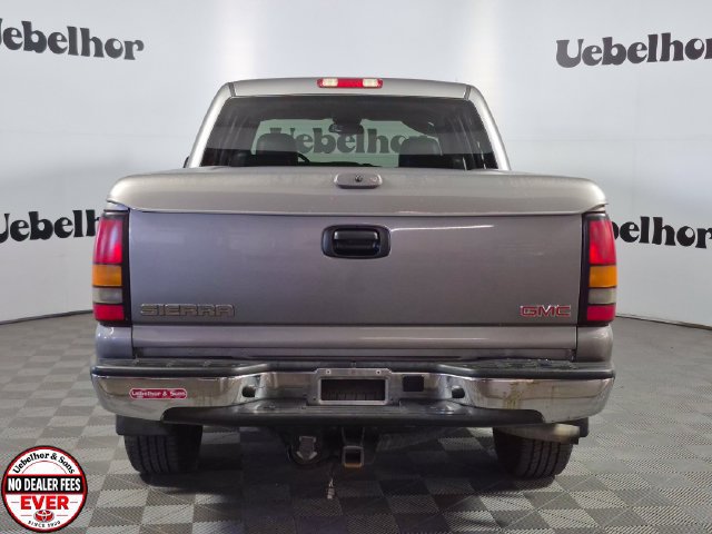 Used 2006 GMC Sierra 1500 SLT w/ Onstar Plus Package AWD/4WD image 6