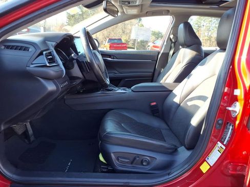 Used 2023 Toyota Camry XSE image 16