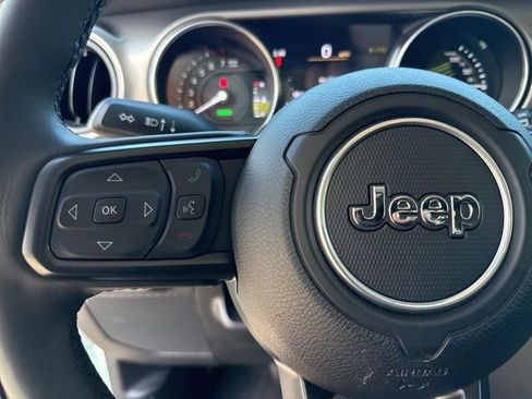 Used 2023 Jeep Wrangler Unlimited w/ Cold Weather Group AWD/4WD image 37