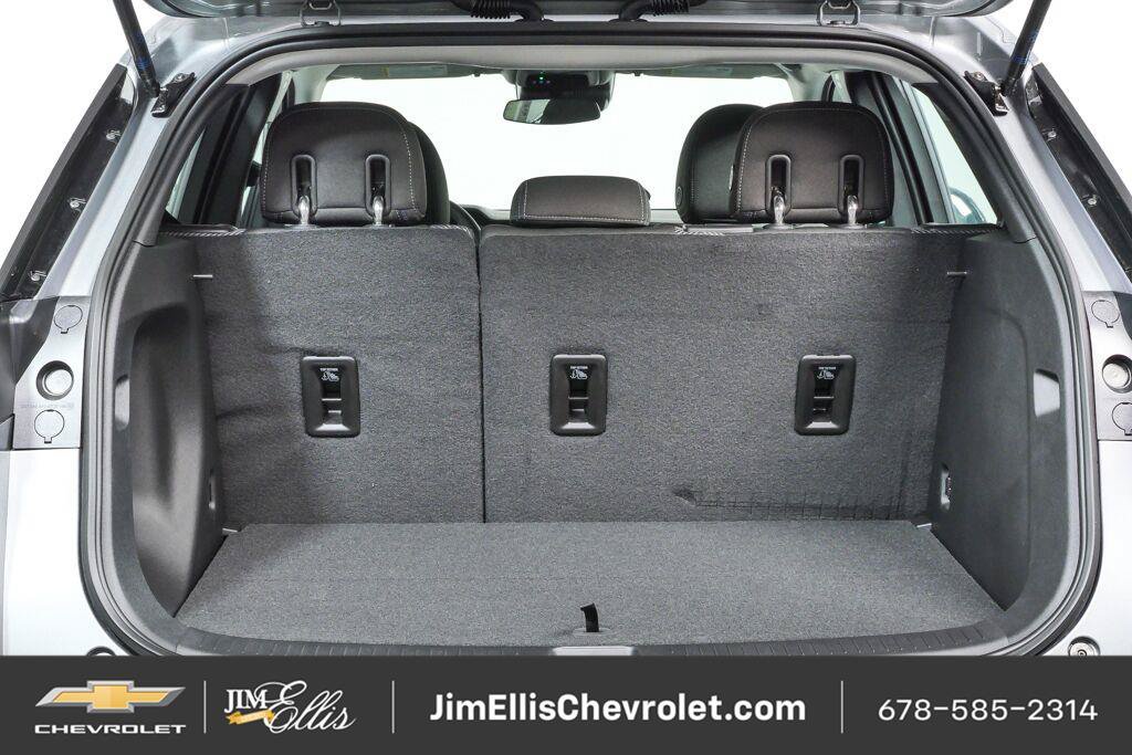 New 2027 Chevrolet Bolt LT w/ Comfort Package FWD image 23
