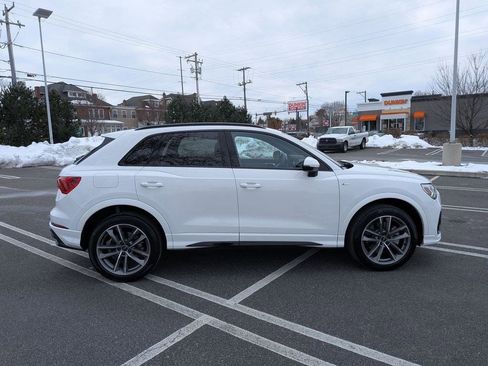 Certified 2023 Audi Q3 2.0T Premium Plus w/ Premium Plus Package image 8