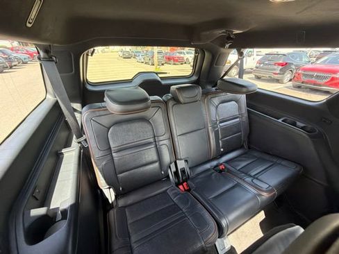Used 2024 Lincoln Navigator L Black Label AWD/4WD image 33