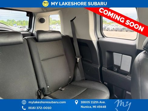 Used 2007 Toyota FJ Cruiser 4WD w/ Upgrade Pkg 1 image 11