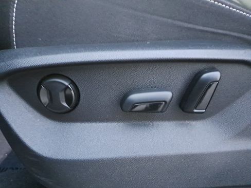 Certified 2024 Volkswagen Atlas SE image 26