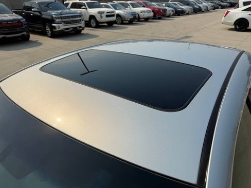 Used 2007 Toyota Camry XLE FWD image 9