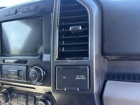 Used 2018 Ford F150 XLT w/ Equipment Group 302A Luxury AWD/4WD image 26