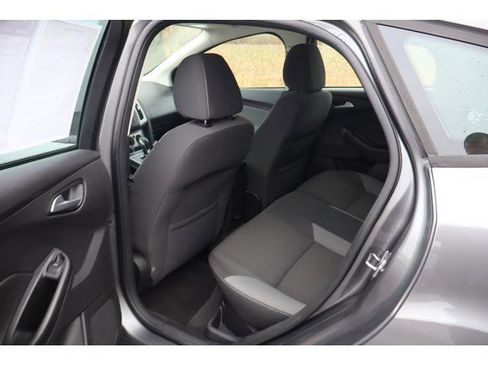 Used 2013 Ford Focus SE image 7