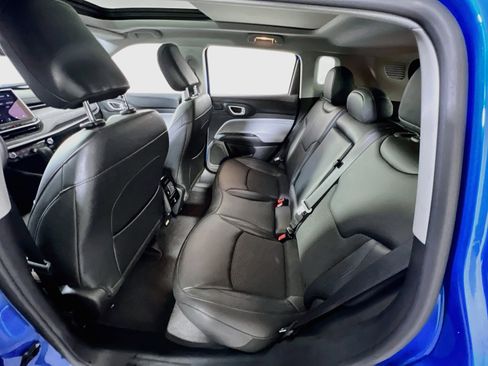 Used 2022 Jeep Compass Latitude w/ Sun and Sound Group image 22