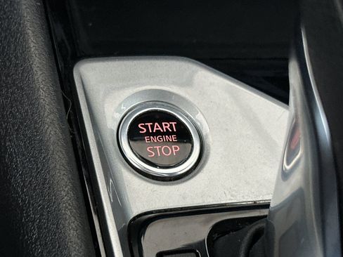 Used 2024 Nissan Altima 2.5 SV FWD image 32