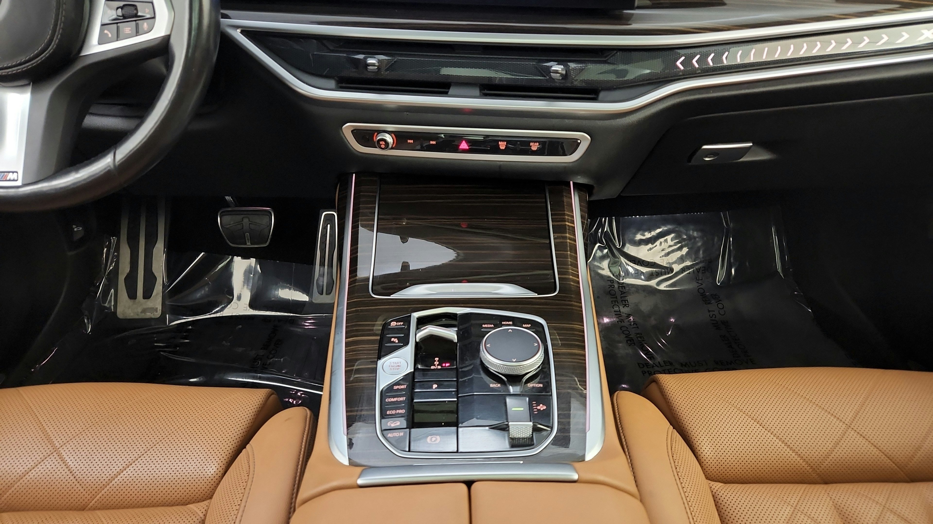 Used 2023 BMW X7 xDrive40i w/ M Sport Package AWD/4WD image 24