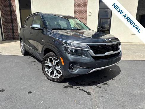 Used 2022 Kia Seltos EX AWD/4WD image 1