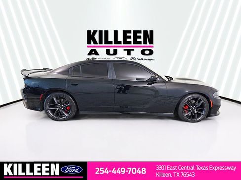 Used 2020 Dodge Charger R/T w/ Performance Handling Group image 9