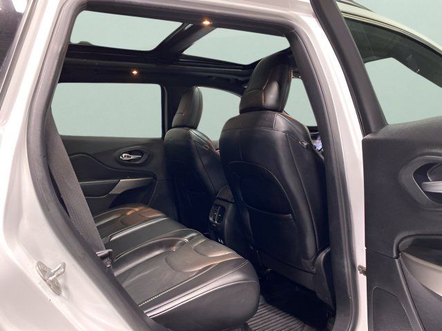 Used 2021 Jeep Cherokee Latitude Lux 80th Anniv w/ Quick Order Package 26U 80TH AWD/4WD image 28