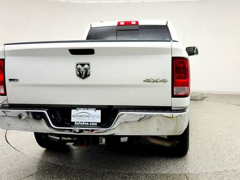 Used 2019 RAM 1500 Classic SLT AWD/4WD image 6