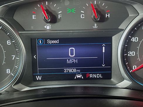 Used 2020 Chevrolet Equinox LT image 19