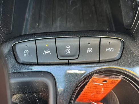 Used 2025 Chevrolet TrailBlazer LT image 20