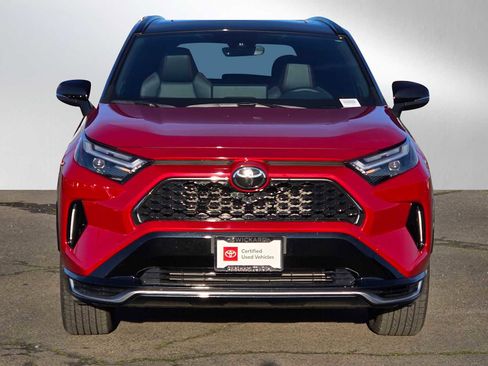 Certified 2025 Toyota RAV4 XSE image 9