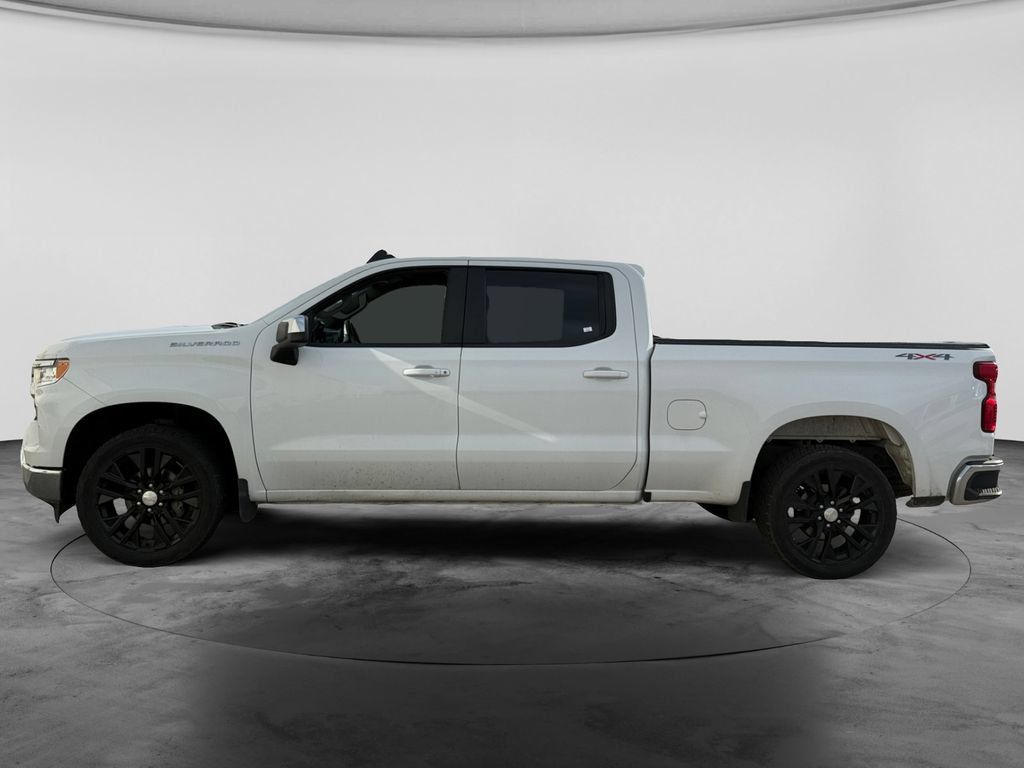 Used 2023 Chevrolet Silverado 1500 LT w/ Work Truck Package AWD/4WD image 6