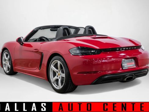 Used 2020 Porsche 718 Boxster image 11