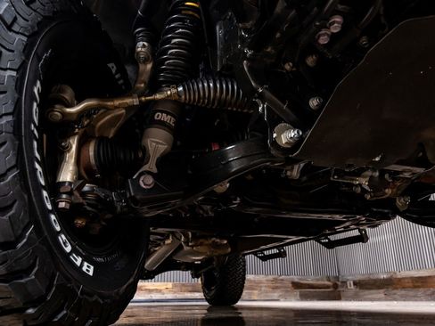 Used 2024 Toyota Tacoma SR5 w/ SR5 Upgrade Package image 14