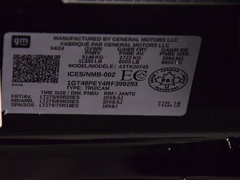 Used 2024 GMC Sierra 2500 AT4 w/ AT4 Premium Plus Package image 17