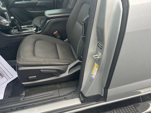 Used 2017 GMC Canyon SLE w/ SLE Convenience Package image 21